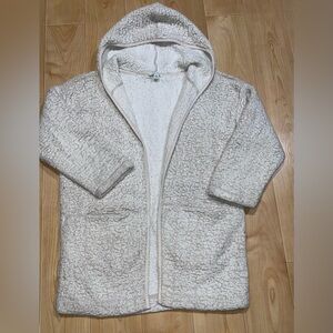 American Eagle Outfitters Cream Puffer Jacket
